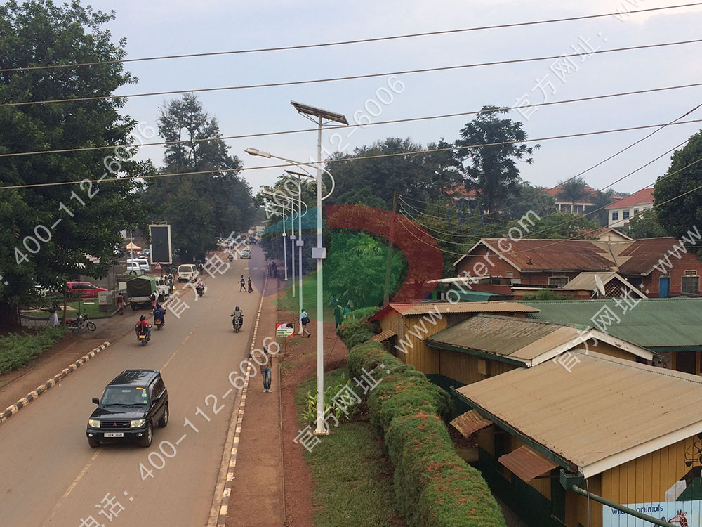 乌干达路灯项目